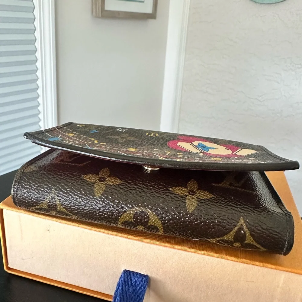 💞SOLD! Louis Vuitton Victorine Christmas Animation Wallet Monogram Rose Pivoine - Picture 10 of 15